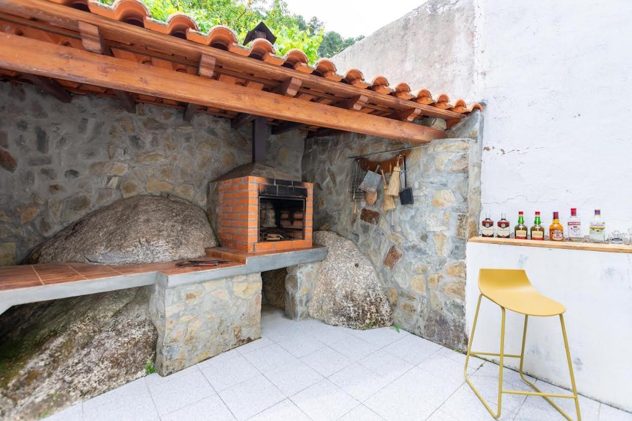 만테이가스 A Casa Da Rapariga De Cabelo Azul 아파트 외부 사진