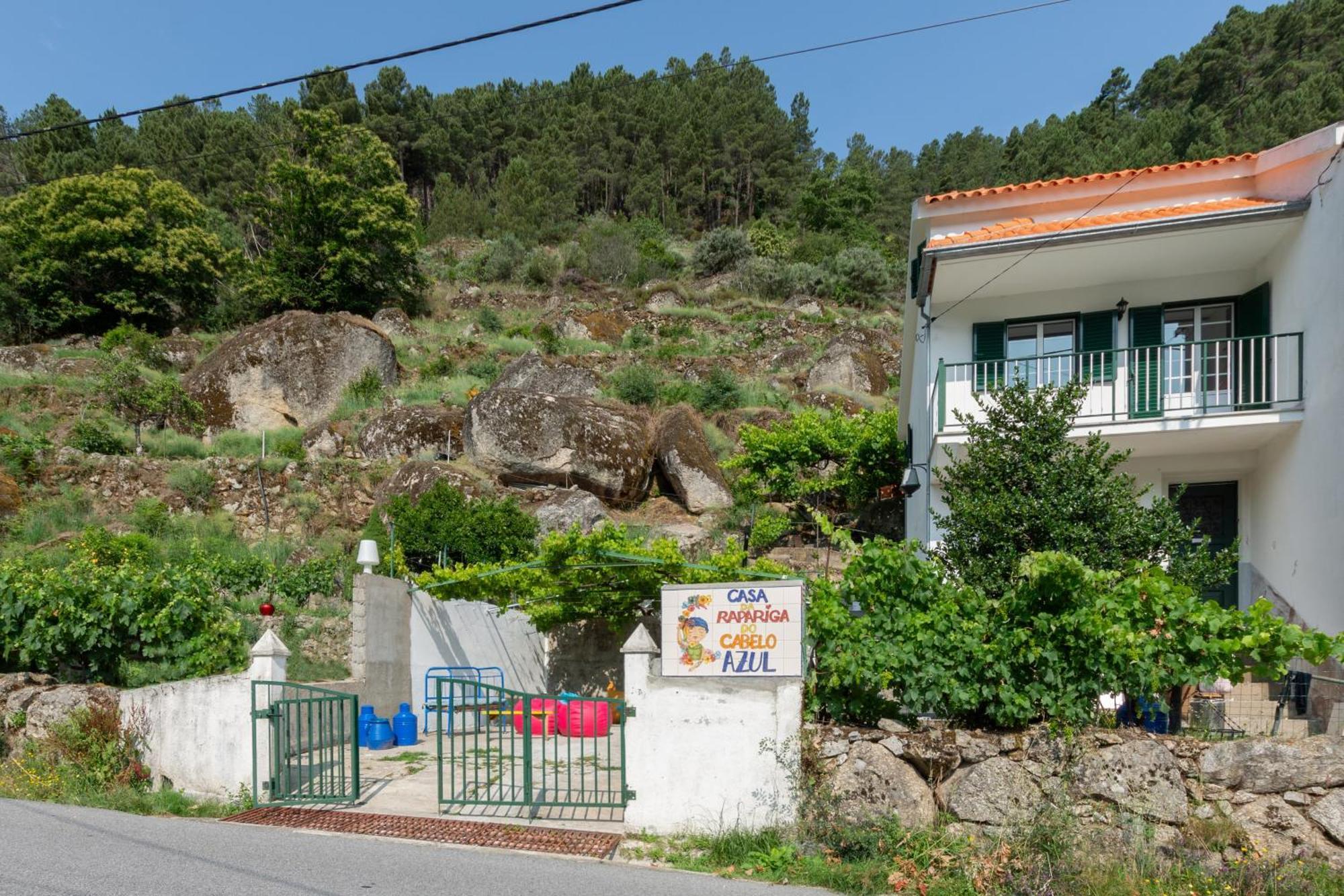 만테이가스 A Casa Da Rapariga De Cabelo Azul 아파트 외부 사진